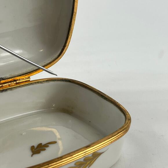 Couleuvre Limoges France Porcelain Trinket Box Roman Helmet Motif Hand Painted - Picture 14 of 14